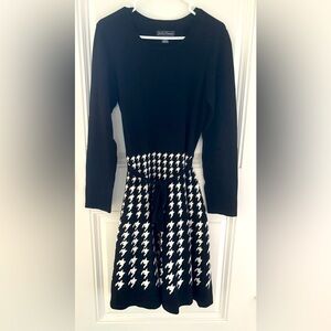 B&W Jessica Howard Knit Dress
